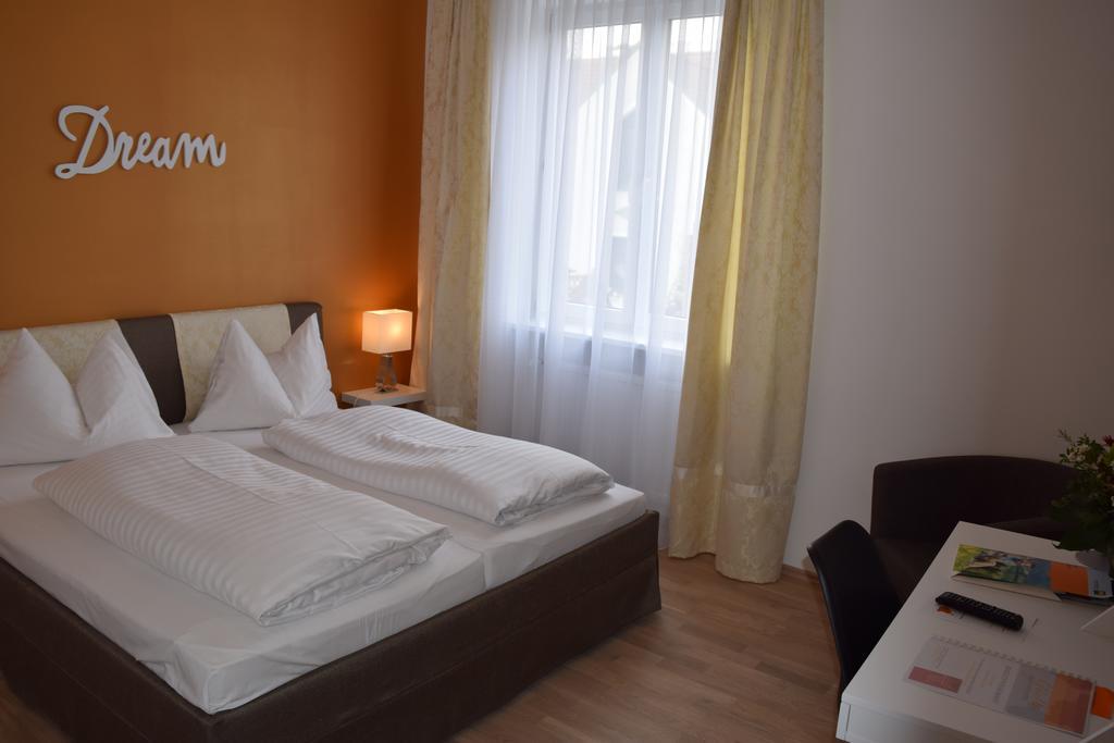 Stadthotel Guertler Amstetten Zewnętrze zdjęcie